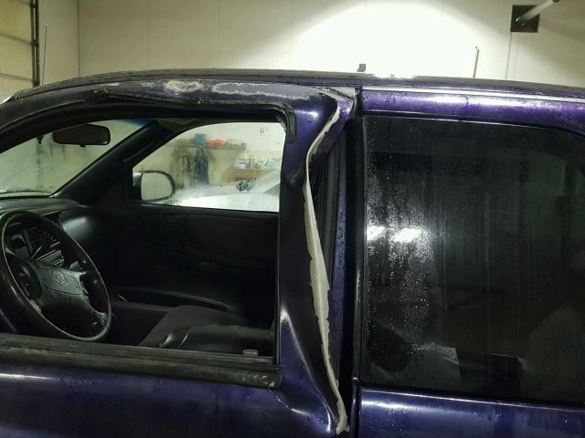 1B7GG22Y1WS598637 - 1998 DODGE DAKOTA PURPLE photo 9