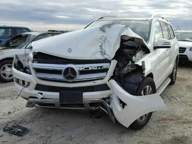 4JGDF6EE5GA674930 - 2016 MERCEDES-BENZ GL 450 4MA WHITE photo 2