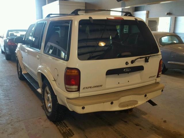 1FMDU75E8YZC11436 - 2000 FORD EXPLORER L WHITE photo 3