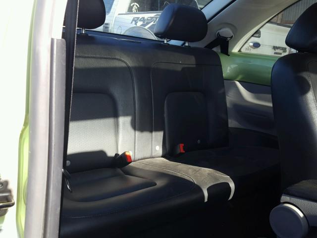 3VWCK21CX2M461411 - 2002 VOLKSWAGEN NEW BEETLE 绿色 照片 6