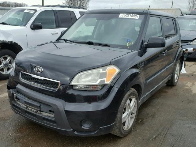 KNDJT2A28B7733284 - 2011 KIA SOUL + BLACK photo 2