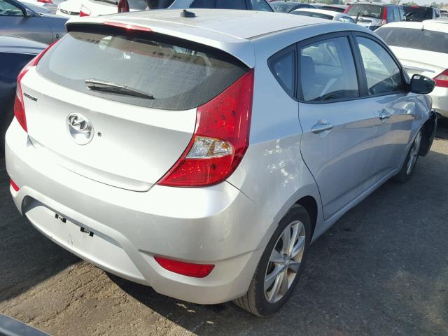 KMHCU5AE7CU041386 - 2012 HYUNDAI ACCENT GLS SILVER photo 4