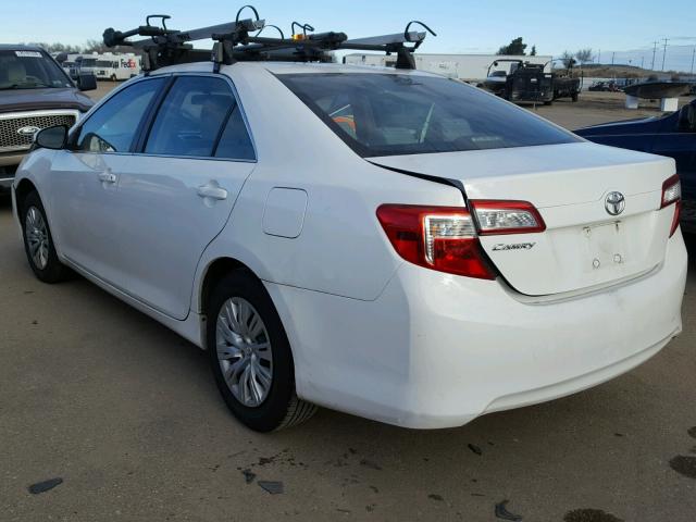 4T1BF1FK9CU504867 - 2012 TOYOTA CAMRY BASE WHITE photo 3