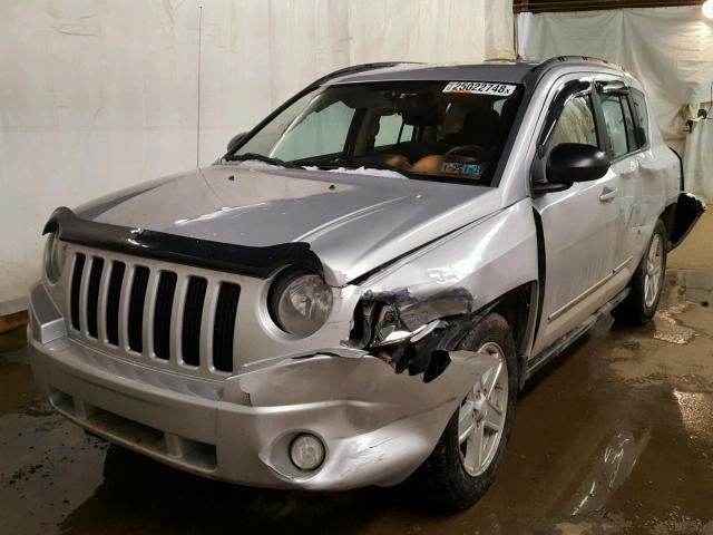 1J4NF4FB3AD649624 - 2010 JEEP COMPASS SP SILVER photo 2