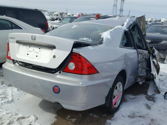 1HGEM22395L004469 - 2005 HONDA CIVIC DX V SILVER photo 4