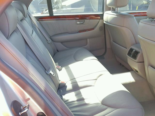 JTHBN36F055017381 - 2005 LEXUS LS 430 SILVER photo 6