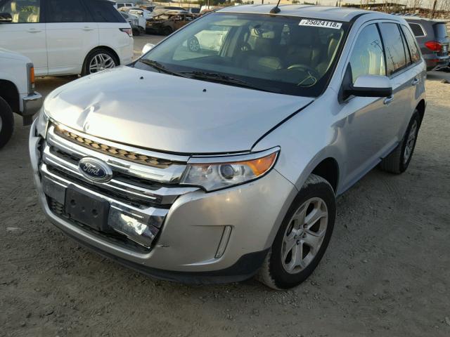 2FMDK3JC2DBC34405 - 2013 FORD EDGE SEL SILVER photo 2