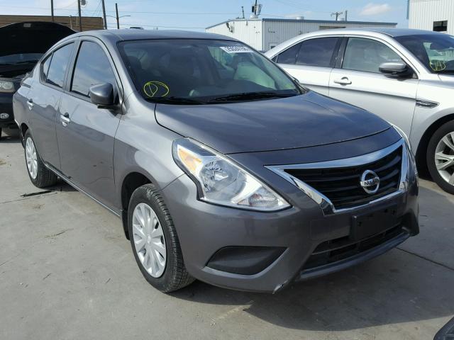 3N1CN7AP8GL836075 - 2016 NISSAN VERSA S GRAY photo 1