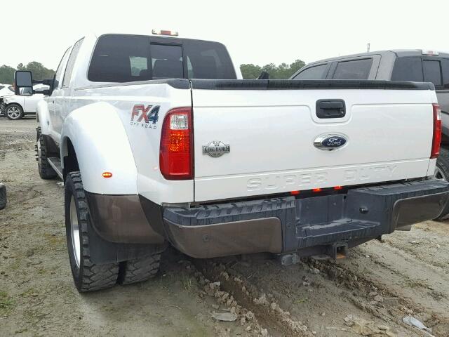 1FT8W4DT9GEA97581 - 2016 FORD F450 SUPER WHITE photo 3