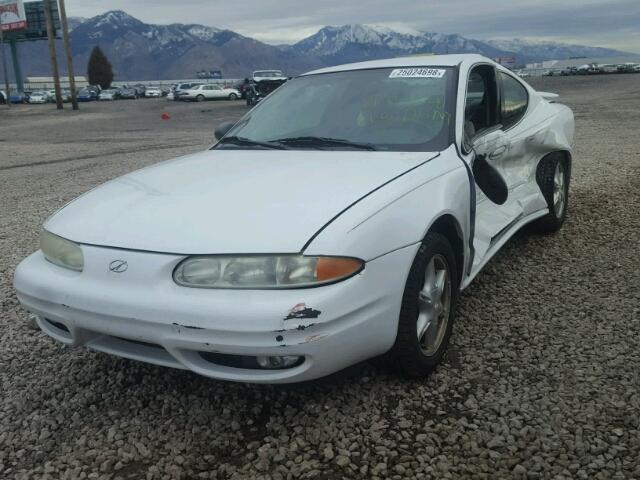 1G3NL12E94C158238 - 2004 OLDSMOBILE ALERO GL WHITE photo 2