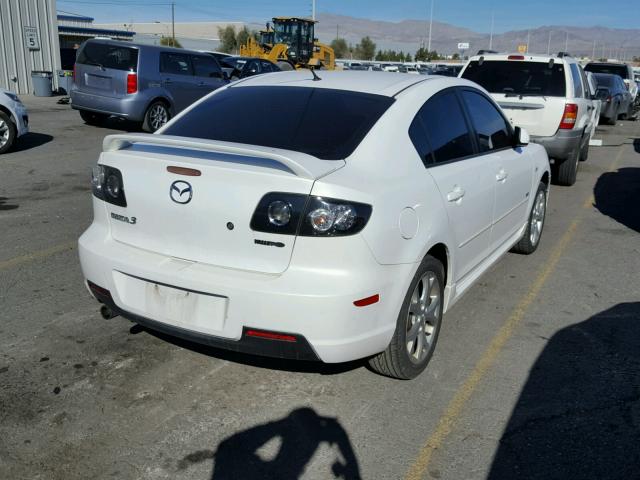 JM1BK324481156794 - 2008 MAZDA 3 S WHITE photo 4