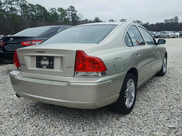 YV1RS592952464459 - 2005 VOLVO S60 2.5T BEIGE photo 4