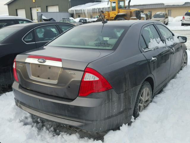 3FAHP0JA4AR340796 - 2010 FORD FUSION SEL GRAY photo 4