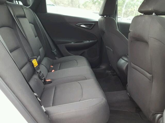 1G1ZB5ST3HF137490 - 2017 CHEVROLET MALIBU LS თეთრი ფოტო 6