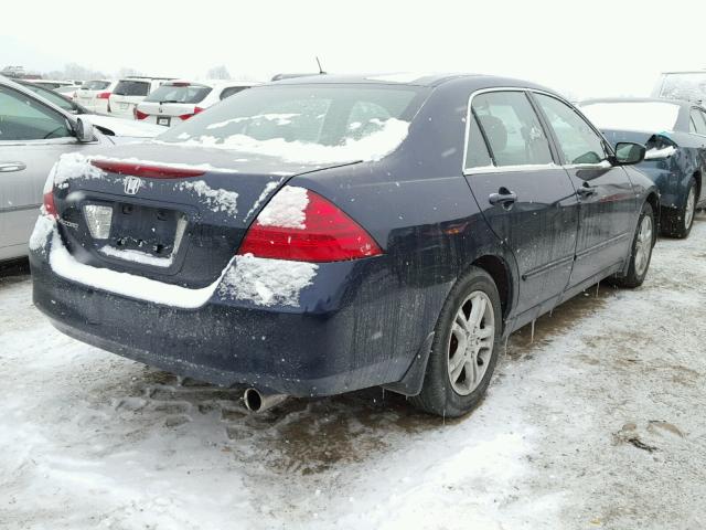 1HGCM56336A079975 - 2006 HONDA ACCORD SE BLUE photo 4