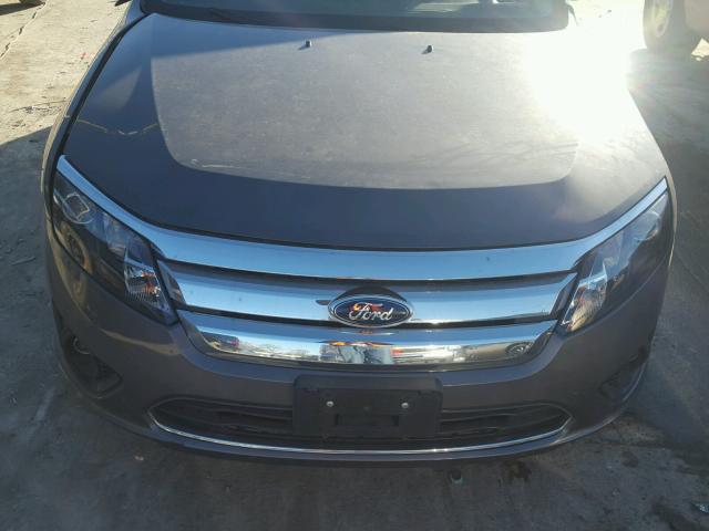 3FAHP0HA1CR236548 - 2012 FORD FUSION SE GRAY photo 7