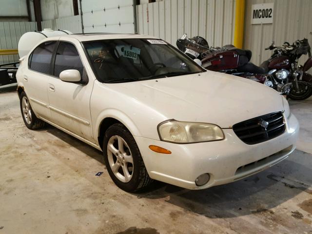 JN1CA31D41T808819 - 2001 NISSAN MAXIMA GXE WHITE photo 1