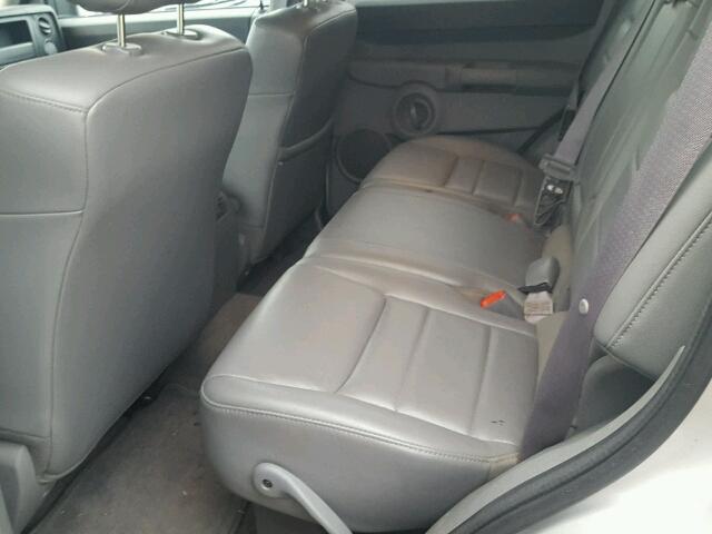 1J8HH48P57C574051 - 2007 JEEP COMMANDER SILVER photo 6