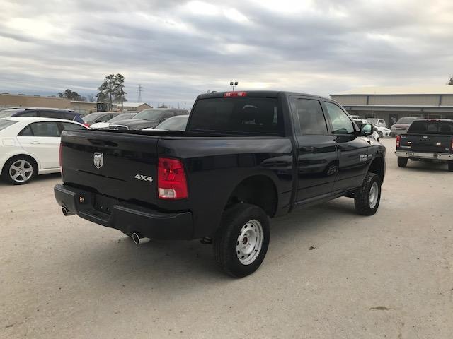 1C6RR7KT9ES231530 - 2014 RAM 1500 ST BLACK photo 4