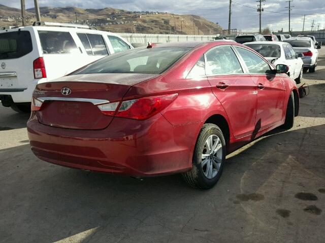 5NPEB4AC5DH799556 - 2013 HYUNDAI SONATA GLS RED photo 4