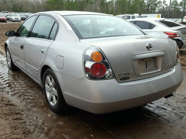 1N4AL11D52C193000 - 2002 NISSAN ALTIMA BAS SILVER photo 3