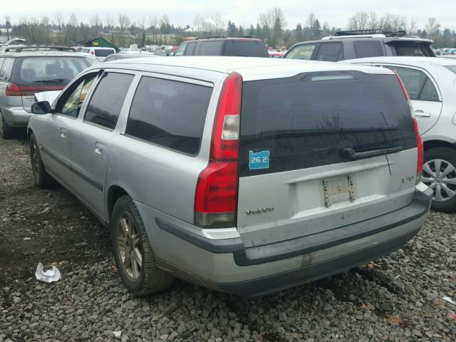 YV1SW64AX42391532 - 2004 VOLVO V70 SILVER photo 3