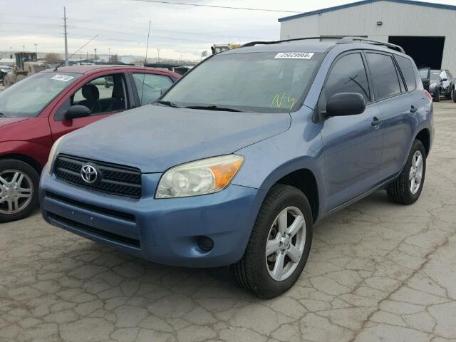 JTMBD33V265025399 - 2006 TOYOTA RAV4 BLUE photo 2