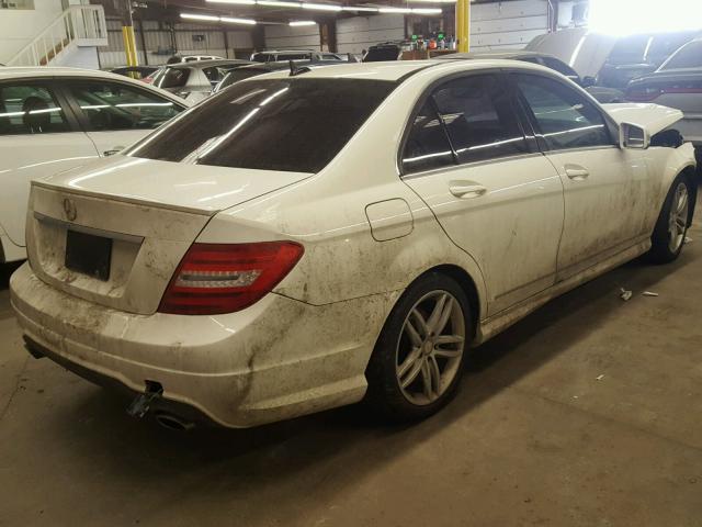 WDDGF8BB5CA628439 - 2012 MERCEDES-BENZ C 300 4MAT WHITE photo 4