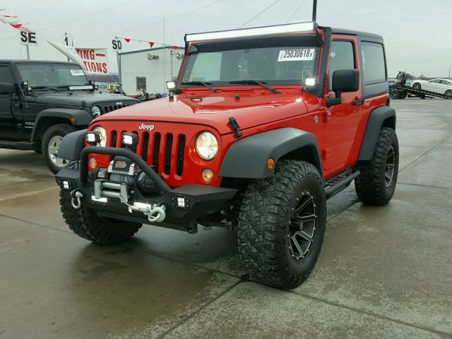 1C4AJWAG9GL257280 - 2016 JEEP WRANGLER S RED photo 2