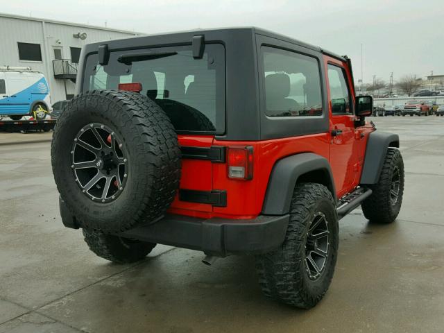 1C4AJWAG9GL257280 - 2016 JEEP WRANGLER S RED photo 4