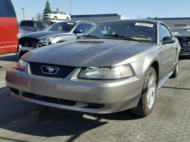 1FAFP40472F158907 - 2002 FORD MUSTANG GOLD photo 2