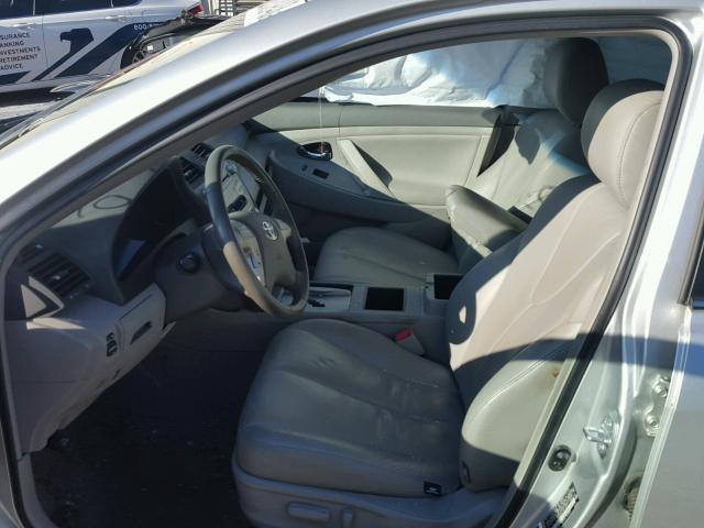 4T1BB46K77U018402 - 2007 TOYOTA CAMRY NEW SILVER photo 5