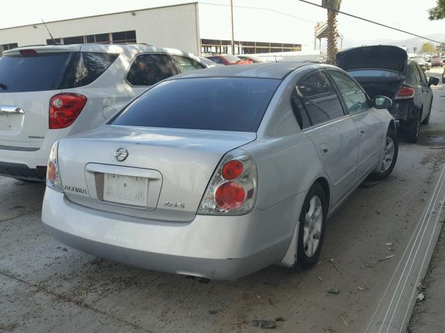 1N4AL11D55C216005 - 2005 NISSAN ALTIMA S SILVER photo 4