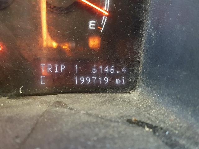 5LMFU27576LJ18526 - 2006 LINCOLN NAVIGATOR SILVER photo 8