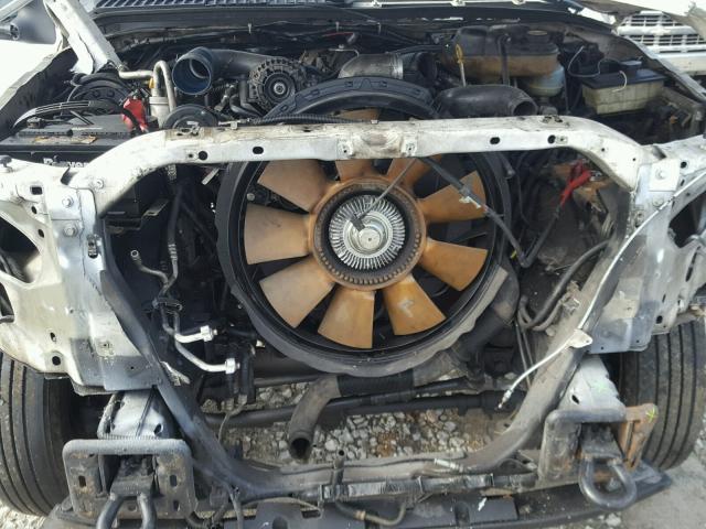 1FDAF56P13EB79463 - 2003 FORD F550 SUPER WHITE photo 7