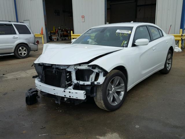 2C3CDXHG5JH162672 - 2018 DODGE CHARGER SX WHITE photo 2