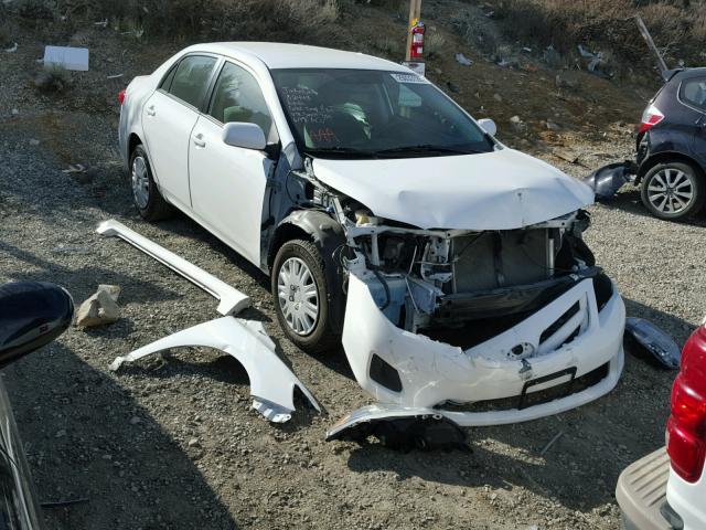 2T1BU4EE7BC569736 - 2011 TOYOTA COROLLA BA WHITE photo 1