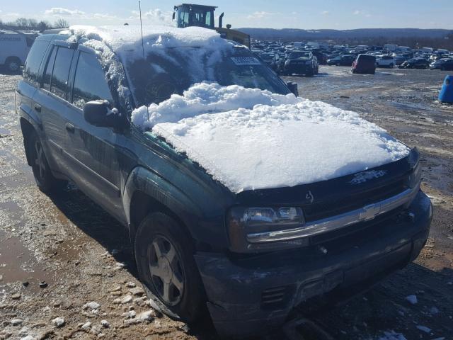 1GNDT13S652176243 - 2005 CHEVROLET TRAILBLAZE GREEN photo 1