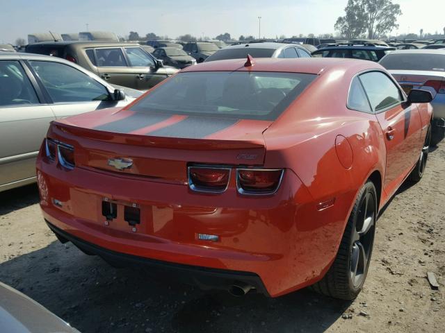 2G1FC1E36D9164349 - 2013 CHEVROLET CAMARO LT ORANGE photo 4