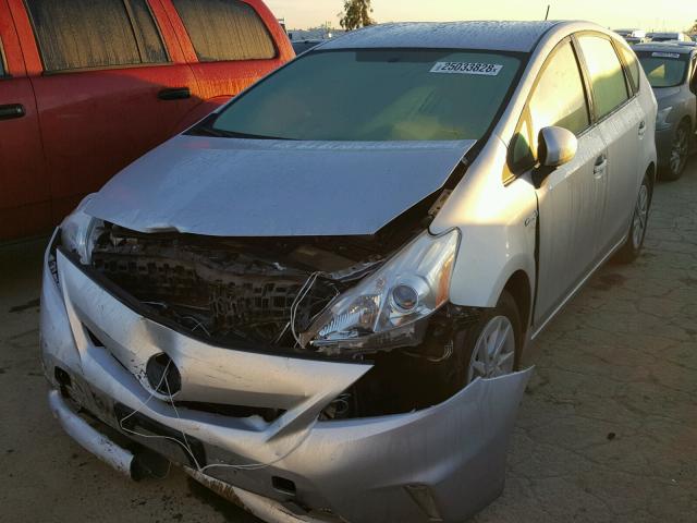 JTDZN3EU7C3054422 - 2012 TOYOTA PRIUS V SILVER photo 2