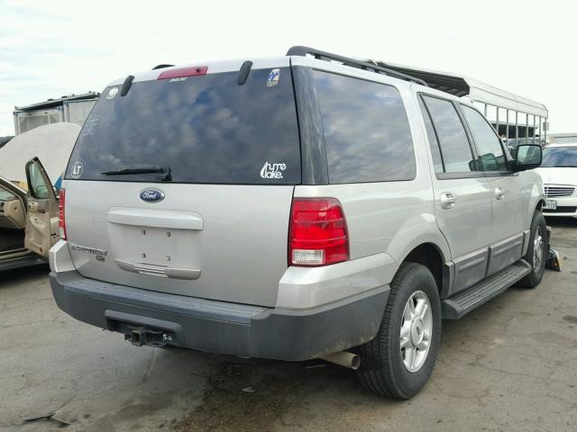 1FMPU15506LA06106 - 2006 FORD EXPEDITION SILVER photo 4