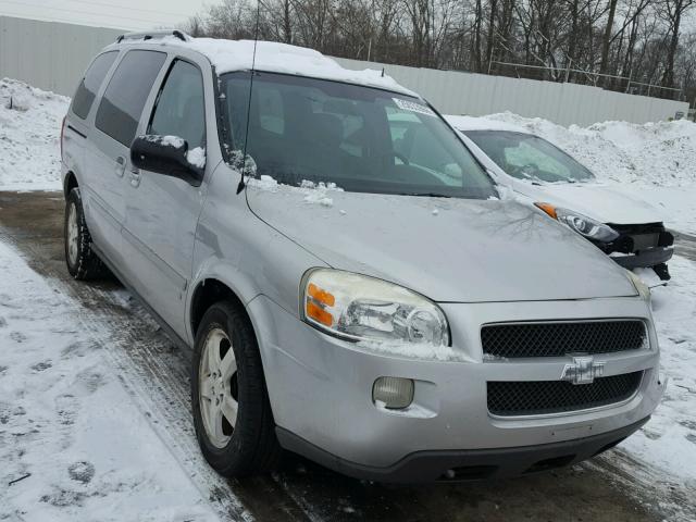 1GNDV33118D162675 - 2008 CHEVROLET UPLANDER L SILVER photo 1