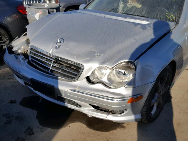 WDBRF52H37A950264 - 2007 MERCEDES-BENZ C 230 SILVER photo 9