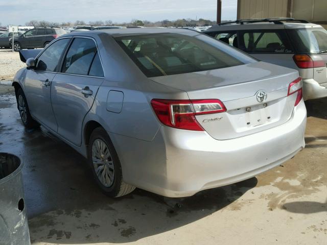 4T4BF1FK6ER412883 - 2014 TOYOTA CAMRY L SILVER photo 3