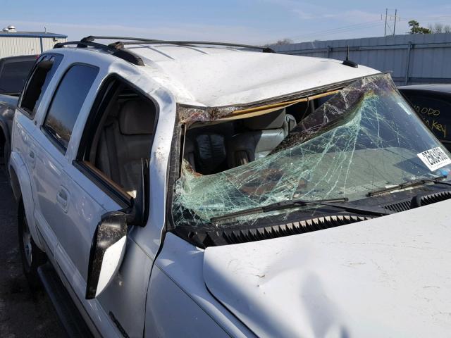 1GNEC13Z52J343906 - 2002 CHEVROLET TAHOE C150 WHITE photo 9