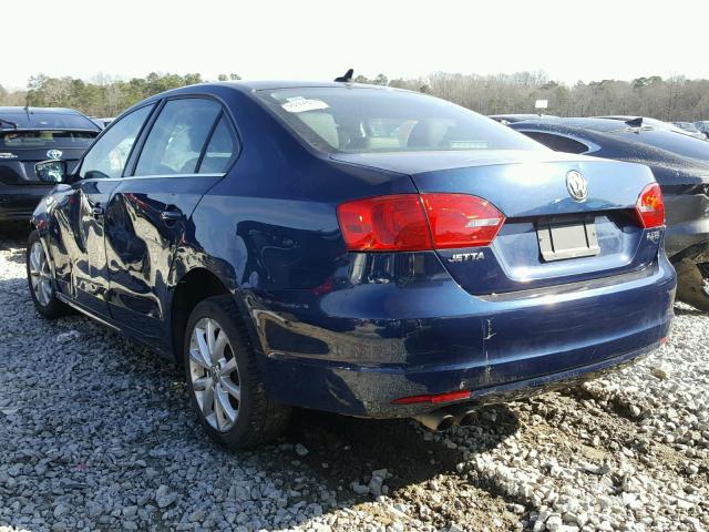 3VWDX7AJXDM375200 - 2013 VOLKSWAGEN JETTA SE BLUE photo 3