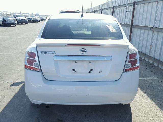 3N1AB6APXBL683072 - 2011 NISSAN SENTRA 2.0 WHITE photo 9