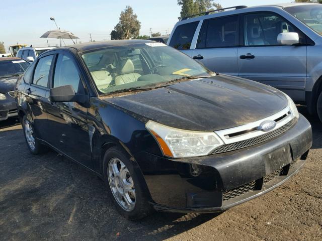 1FAHP35N58W134831 - 2008 FORD FOCUS SE BLACK photo 1