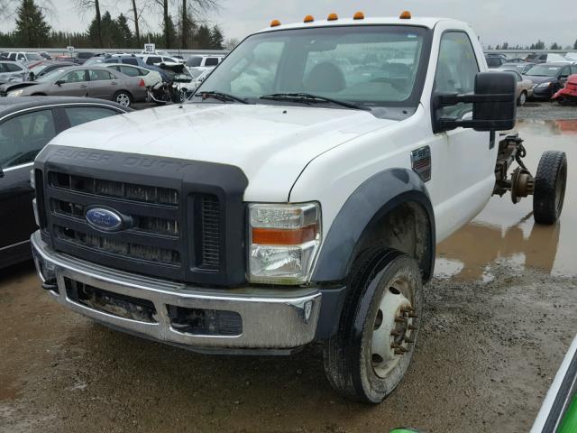 1FDAF56R78EB40871 - 2008 FORD F550 SUPER WHITE photo 2