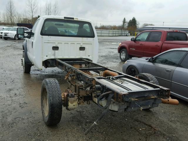 1FDAF56R78EB40871 - 2008 FORD F550 SUPER WHITE photo 3